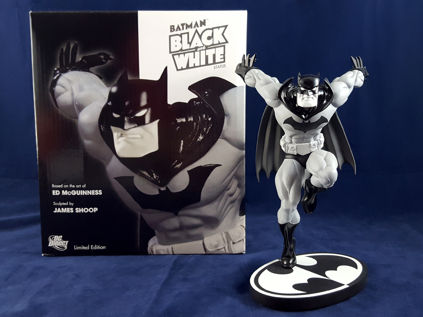 batman black and white statue checklist